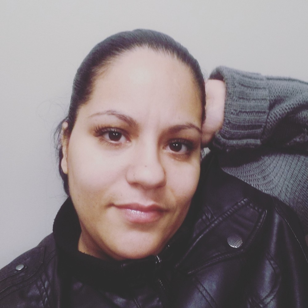 Meet your Posher, Angela